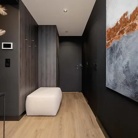 Exclusive With Parking By Renters Prestige * Krakow