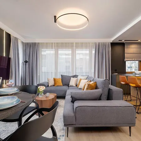 Exclusive With Parking By Renters Prestige Krakow