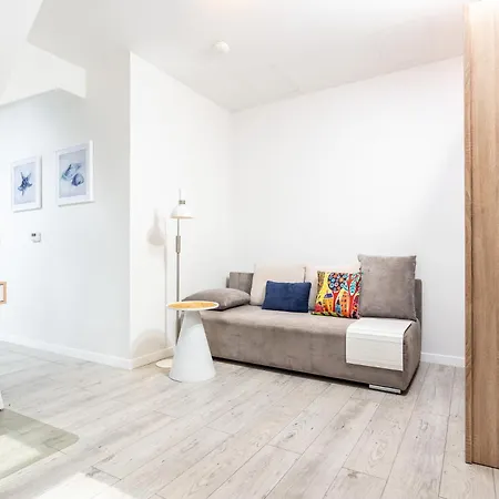 Lion - Elegance Apartment