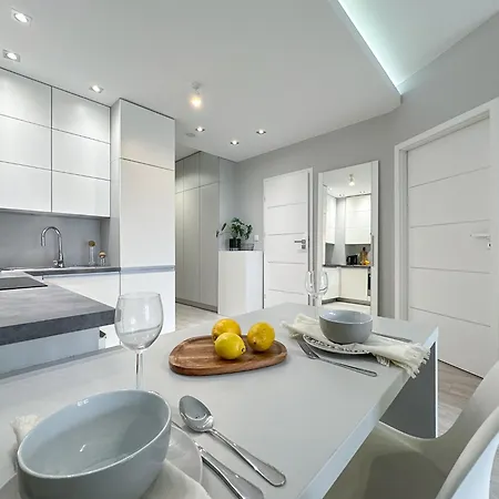 Krakowski Zakatek- Premium Z Garazem Apartment