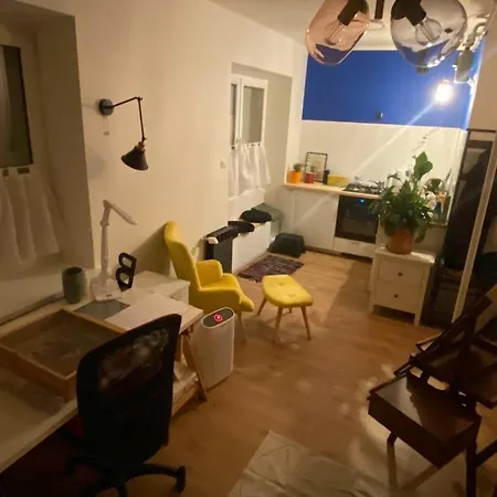 Your Cozy Hideaway Krakow Apartment *