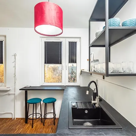 Rentplanet - Ludwinow Apartment Krakow