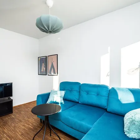 Rentplanet - Ludwinow * Krakow