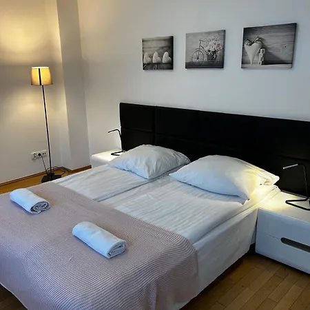 Appartement Golden With Lift - Old Town *