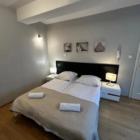 Appartement Golden With Lift - Old Town