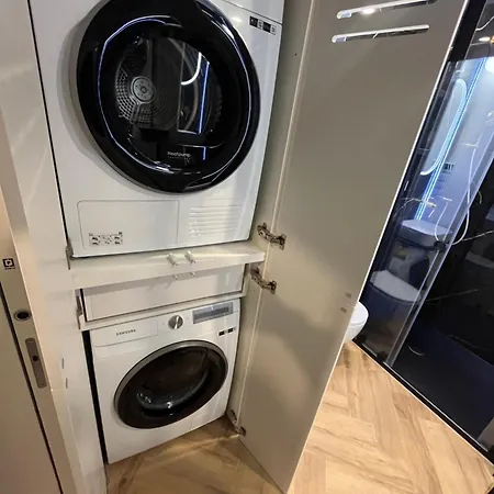 Apartament Nenufar Cracow Garden Parter Free Darmowy Parking Ogrod Netflix Klimatyzacja