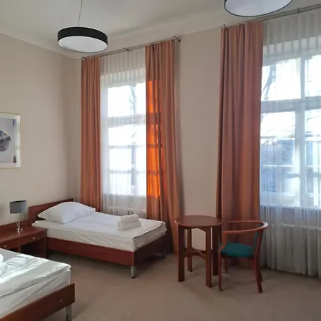 Dom Profesorski Im. Stanislawa Pigonia Hotel