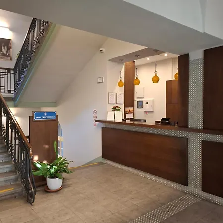 Hotel Dom Profesorski Im. Stanislawa Pigonia