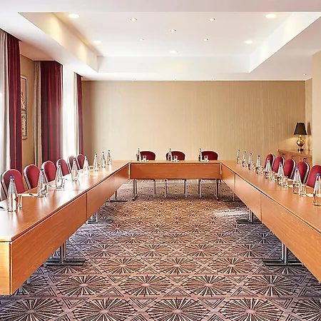 Hotel Sheraton Grand 5*