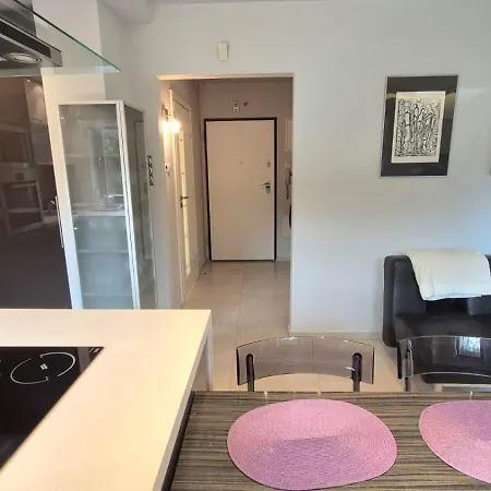 Apartment Z Ogrodem *