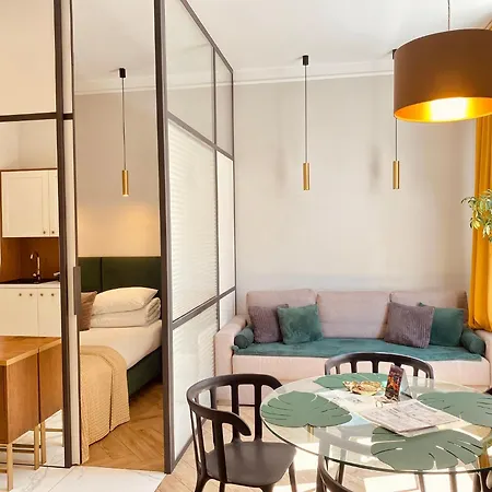 Apartment Faust In The Heart Of Kazimierz By Mint