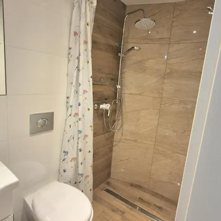 Apartment Topolowa Z Klimatem- Topolowa/rynek/pkp Krakow