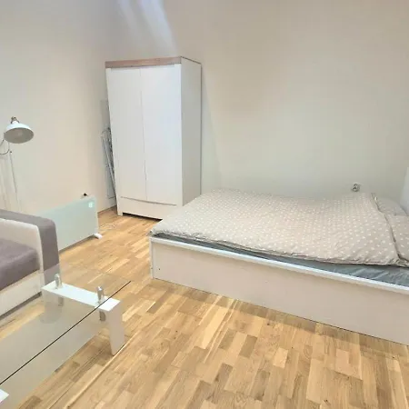 Apartment Topolowa Z Klimatem- Topolowa/rynek/pkp