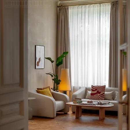 Apartment Le Jardin - Classy, Elegant In The Center *