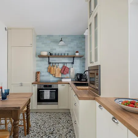 Luxury In A Truly Perfect Location Krakow