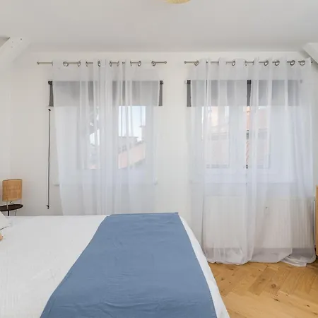 Apartment Luxury In A Truly Perfect Location *