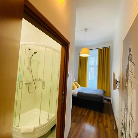 & Apartament