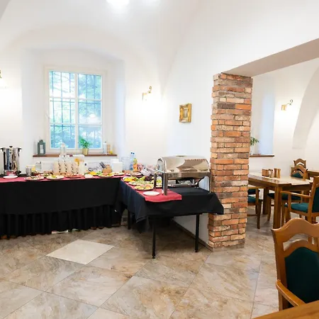 Goscinne Dom Sw. Szymona Homestay Krakow