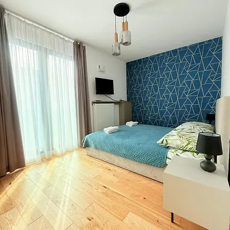 Apartment Vistula Avenue Free Parking, Swimming Pool, Sauna & Gym Krakow