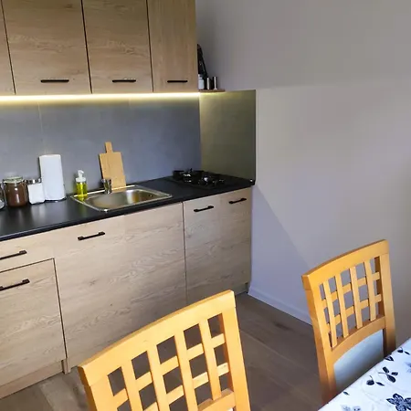 Apartment 88
