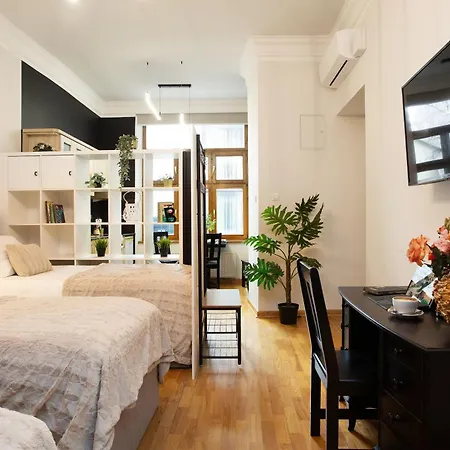 Otium Old Town Boutique
