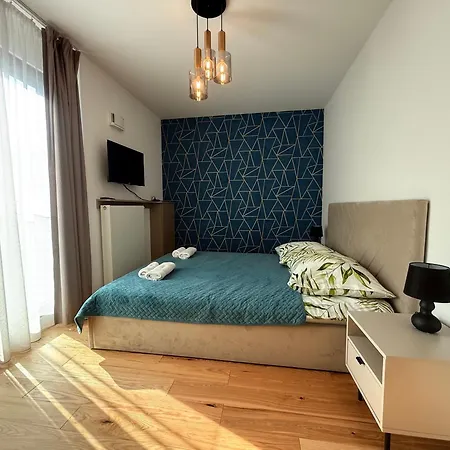 Apartment Vistula Avenue Free Parking, Swimming Pool, Sauna & Gym *