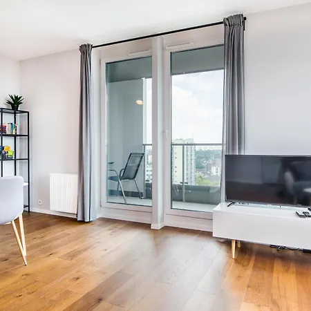 Mogilska Tower Near Tauron Arena By Inpoint - Free Underground Parking *