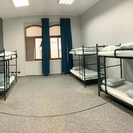 To Be Hostal