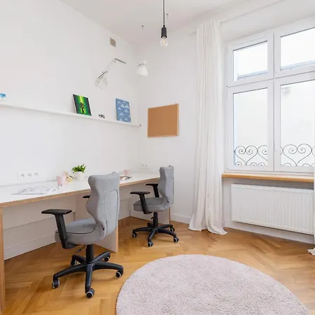 Rodzinny W Centrum Krakowa By Renters *