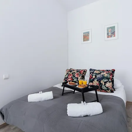 Apartment Bosacka Cracow By Renters *
