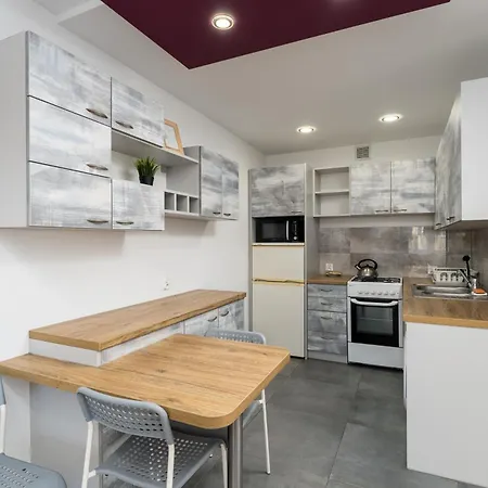 Apartment Osiedle Na Lotnisku Comfort Krakow