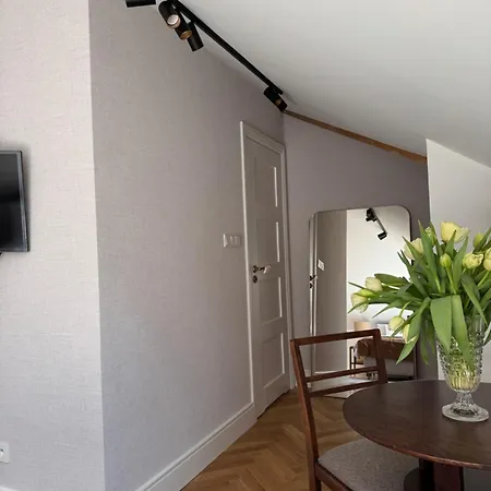 Avanti Aparthotel