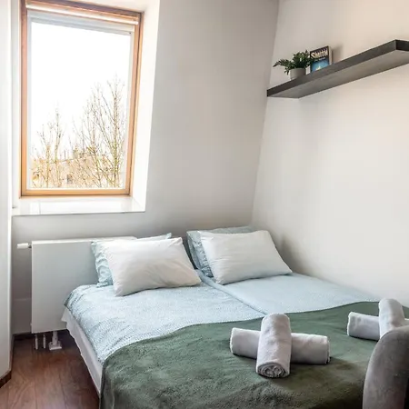 Charming With Air Conditioning For Couples In The Center Krakow