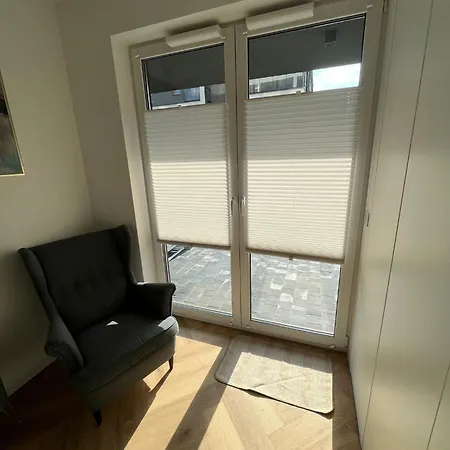 Nenufar Cracow Garden Parter Free Darmowy Parking Ogrod Netflix Klimatyzacja Apartament *