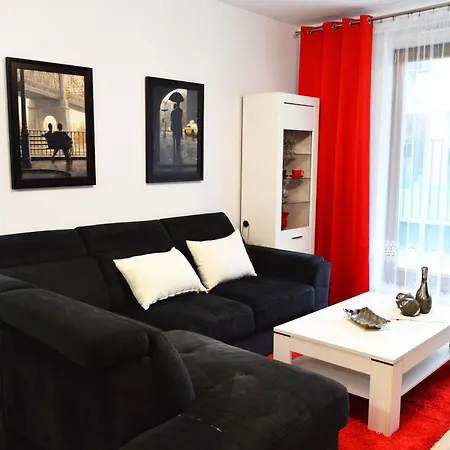 Katania Moxy Te&am Cracow Apartment *