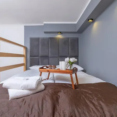 Arianska With Mezzanine Cracow Center By Renters * Krakow