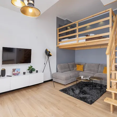Arianska With Mezzanine Cracow Center By Renters Apartment