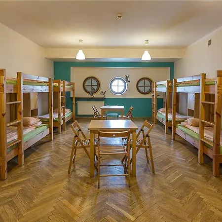 Cracow Hostel *