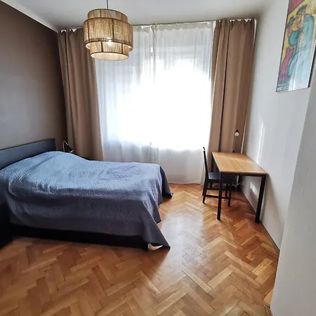 Cozy Spacious With Balcony * Krakow