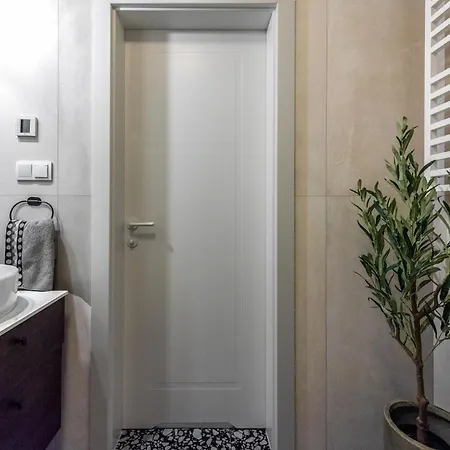 Apartment Wawel View Stylish - Kosciuszki 22 *