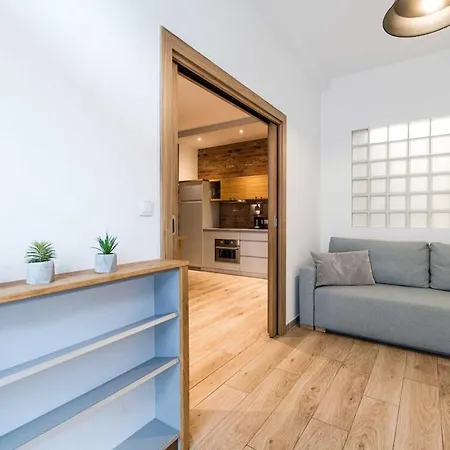 Saguaro Deluxe Old Town Cracow Apartment *