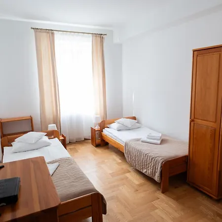 Homestay Goscinne Dom Sw. Szymona *