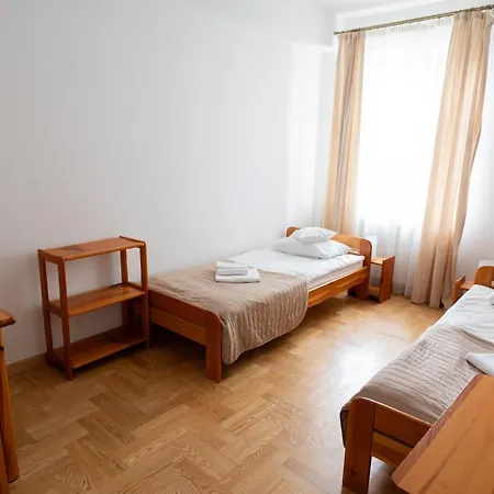 Goscinne Dom Sw. Szymona Homestay