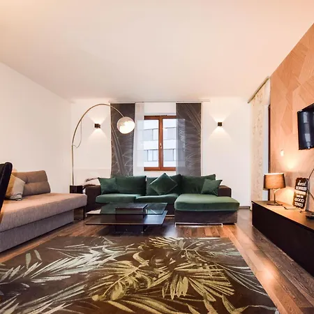 Apartment Apartments Near To The Wawel Castle With A Parking