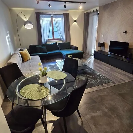 Apartments Near To The Wawel Castle With A Parking *