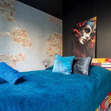 Apartment A Charming Loft In The Heart Of With Free Parking