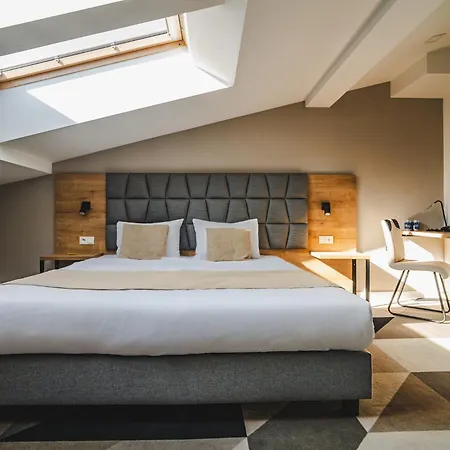 Aparthotel Lwowska 1