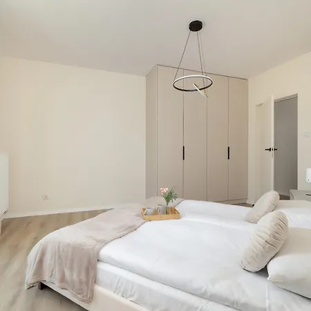 Wislane Tarasy Lux Cracow By Renters Prestige Krakow