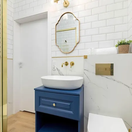 Dwupoziomowy W Krakowie Z Sauna, Jacuzzi, Parkingiem I Tarasem By Renters Prestige Apartament