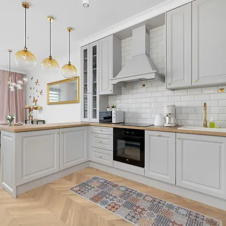 Dwupoziomowy W Krakowie Z Sauna, Jacuzzi, Parkingiem I Tarasem By Renters Prestige Apartament *